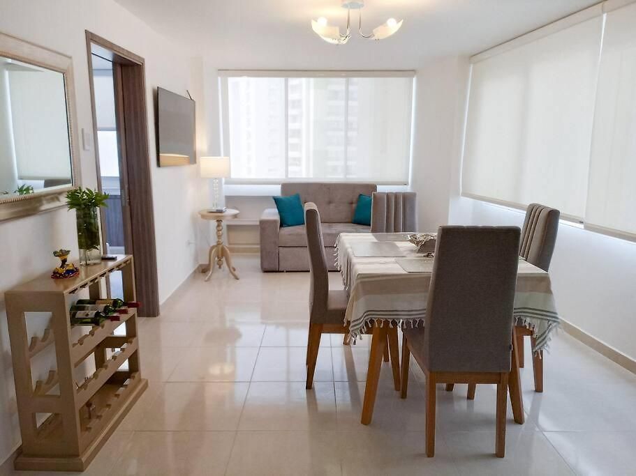 Apartamento Exclusivo Y Lujoso, Cerca De La Playa *