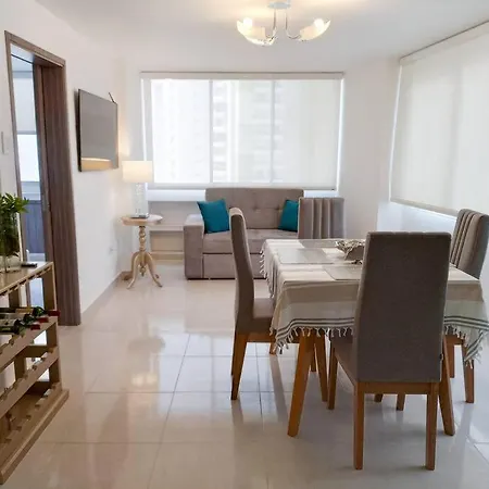 Apartamento Exclusivo Y Lujoso, Cerca De La Playa *